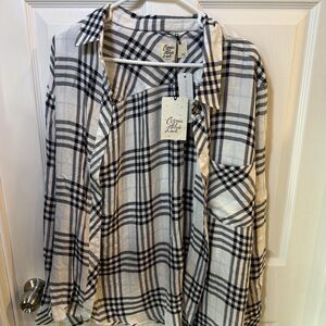 Cosmic Blue Love Womens Size XXL Black White Long Sleeve Button Down Shirt